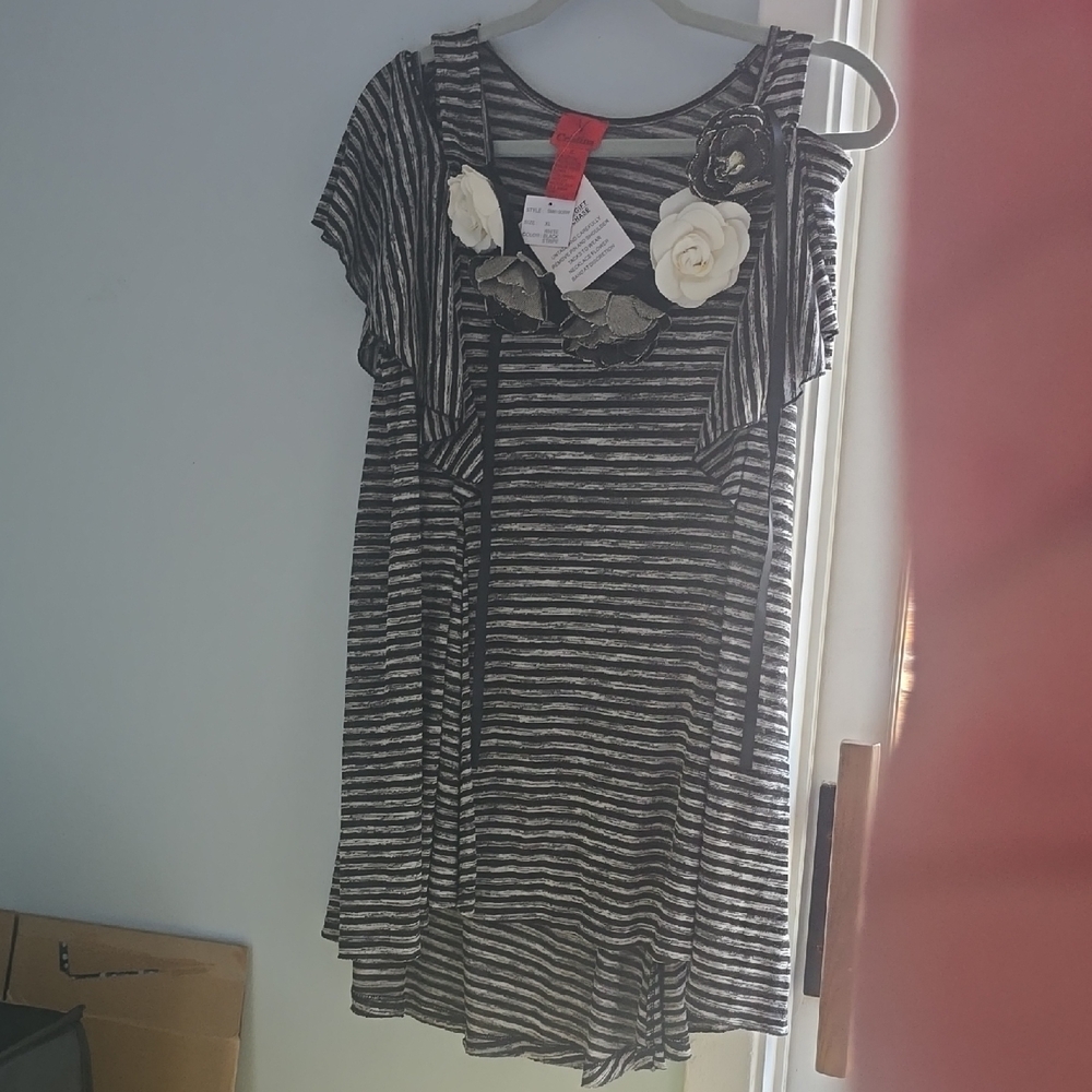 V Cristina Black and White Striped Blouse